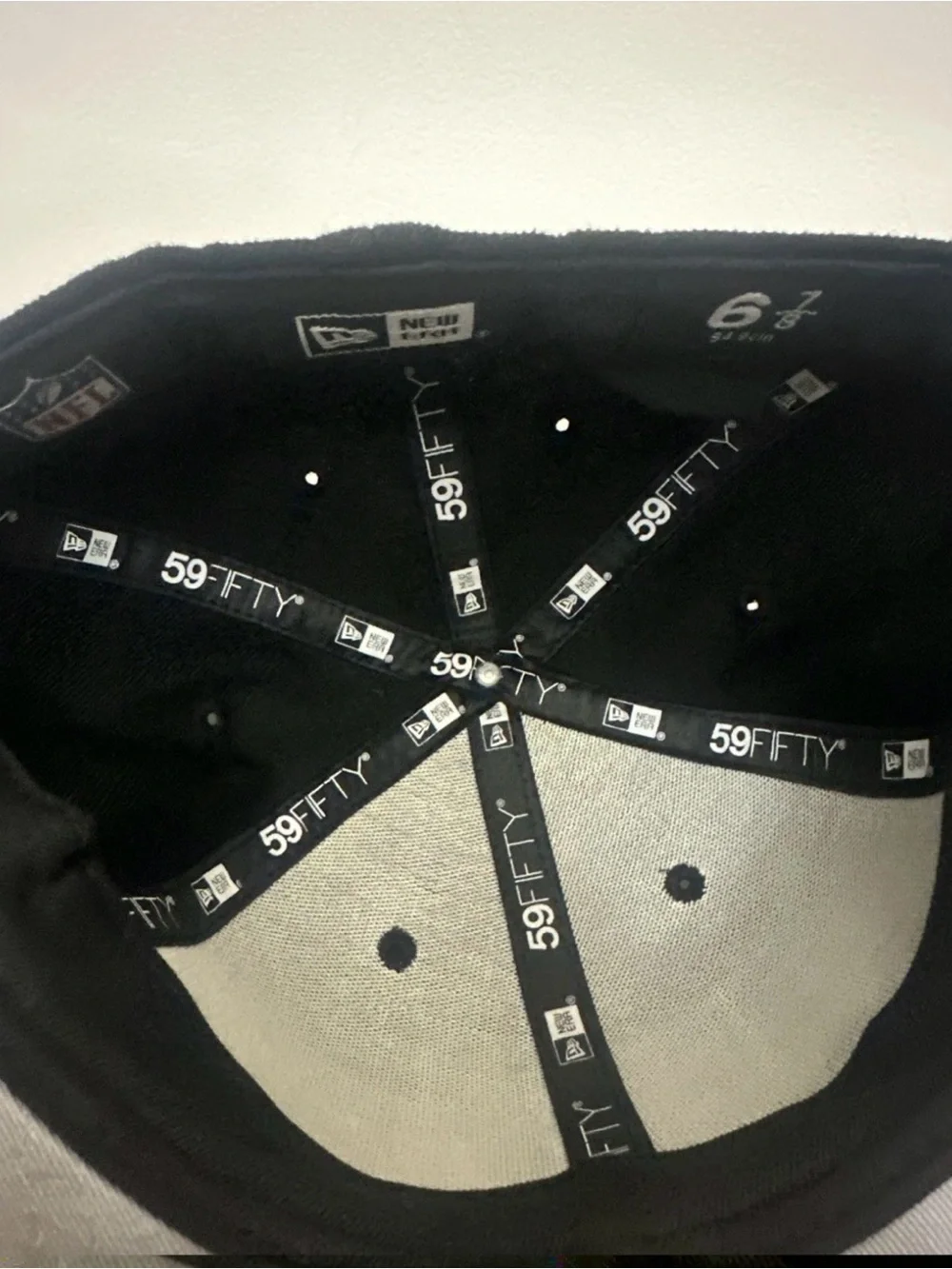 New Era Black Raiders Fitted 59FIFTY Youth 6 7/8 Hat
